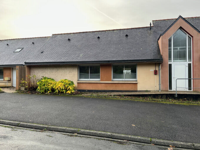 A LOUER BUREAUX CENTRE-VILLE LANNION